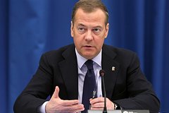 Медведев оценил уровень познаний главы МИД Германии в геометрии