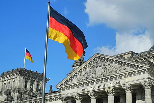 В Германии раскритиковали требование Украины о кассетных и фосфорных бомбах
