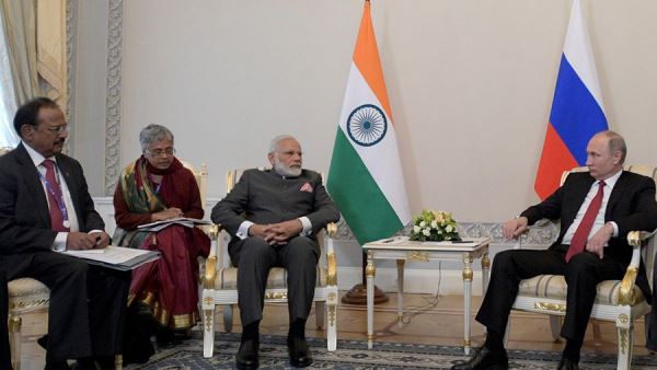 СМИ сообщили о желании властей Индии помочь G7 и РФ преодолеть разногласия<br />
